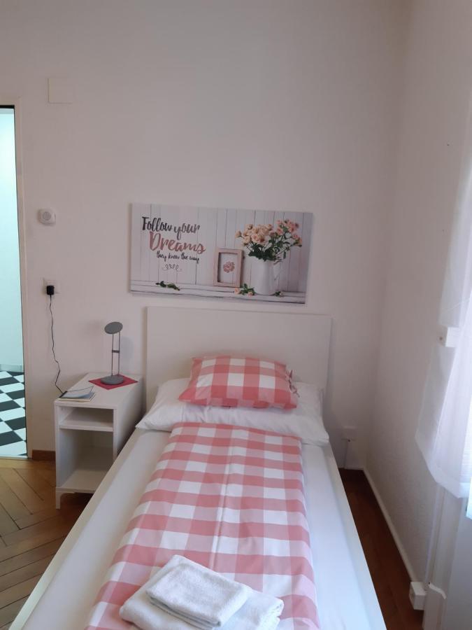 Good Bed Reiden Hotel Екстериор снимка