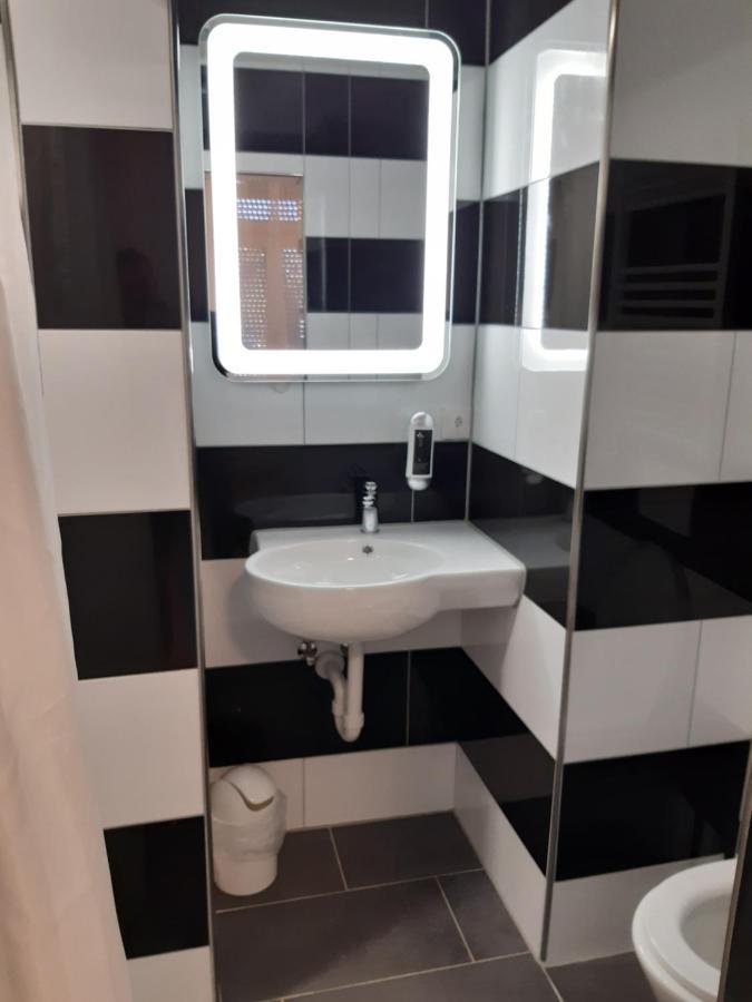 Good Bed Reiden Hotel Екстериор снимка